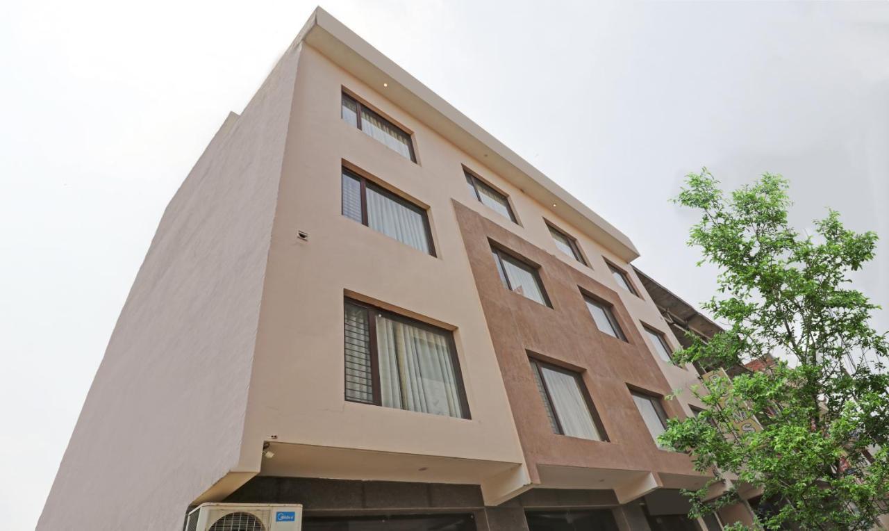 Treebo Magnum Chandigarh Kharar Exterior photo